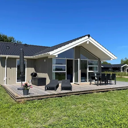 Charming In Marielyst - Boto Holiday home