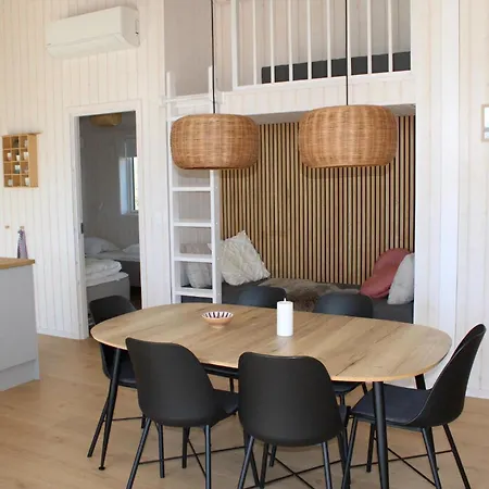 Feriehus Charming In Marielyst - Bøtø *