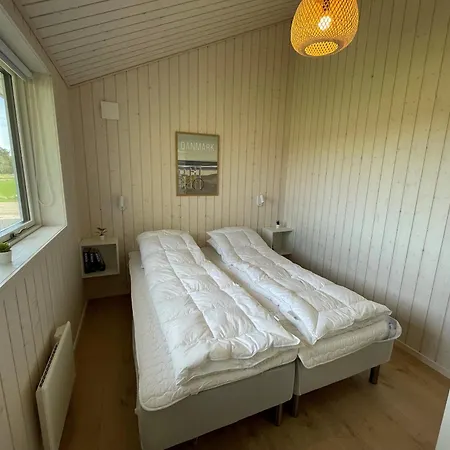 Charming In Marielyst - Bøtø Feriehus
